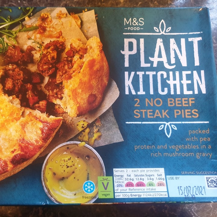 photo of Plant Kitchen (M&S) No Beef Steak Pies shared by @vejan269 on  09 Jul 2021 - review