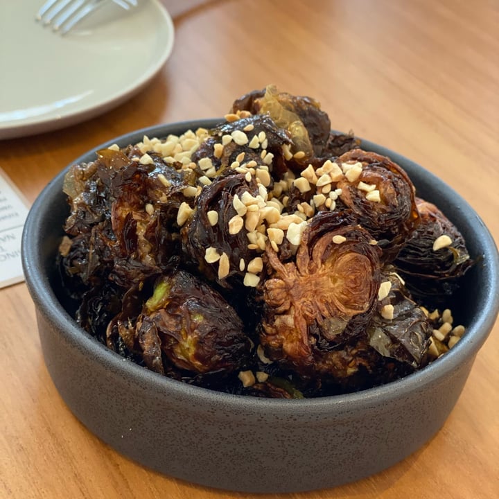 review photo of Lola's Cafe Brussel sprouts shared by @tabaogirl on 24 Aug 2022 - review