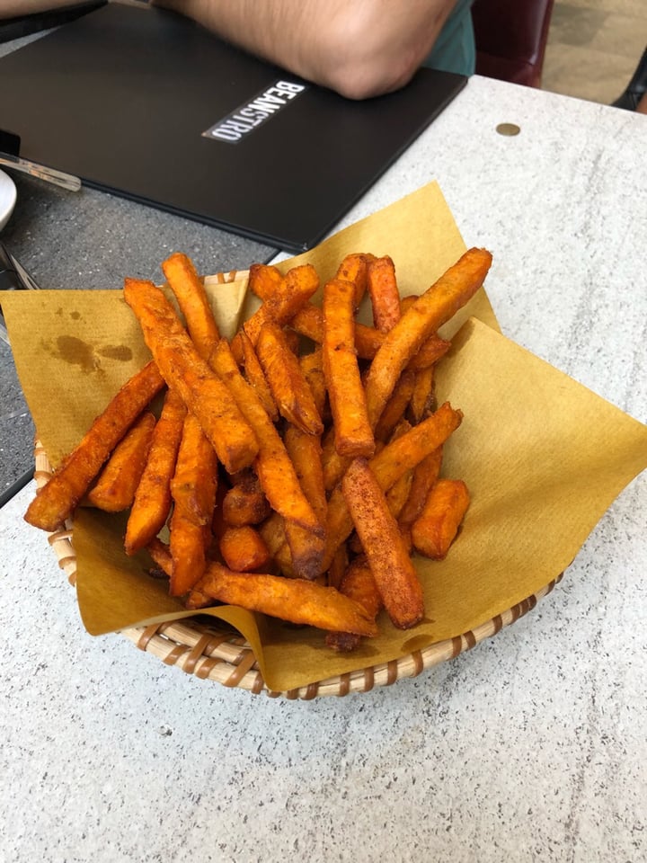 photo of The Coffee Bean and Tea Leaf Sweet Potato Fries shared by @peter on  07 Apr 2019 - review