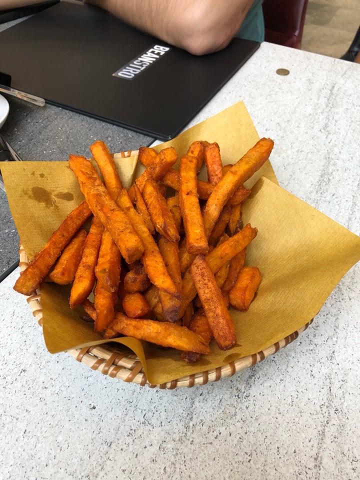 review photo of The Coffee Bean and Tea Leaf Sweet Potato Fries shared by @peter on 07 Apr 2019 - review