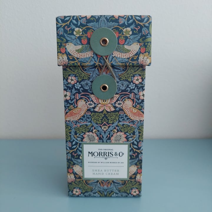 review photo of Morris & co Shea butter hand cream shared by @ariig on 31 Jan 2022 - review
