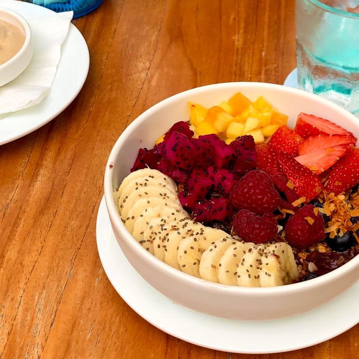 review photo of CLOSED - Privé CHIJMES Awesome Acai Bowl shared by @sophie03 on 31 May 2021 - review