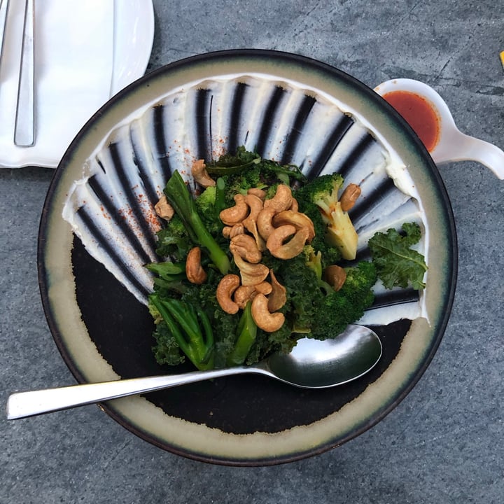 photo of EMPRESS Wok-charred Broccoli & Broccolini Salad shared by @aishahalattas on  11 Jul 2020 - review
