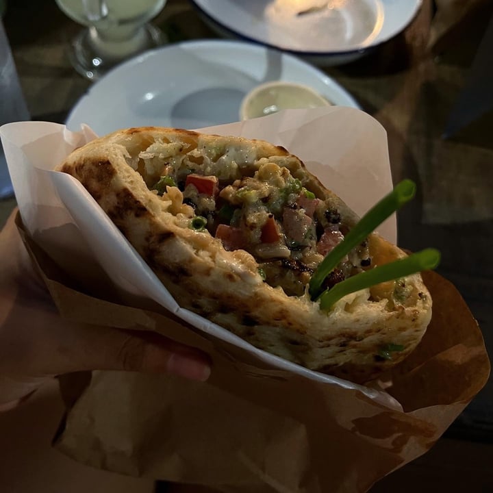 review photo of Miznon Singapore Lavan shared by @noobles on 09 Apr 2022 - review
