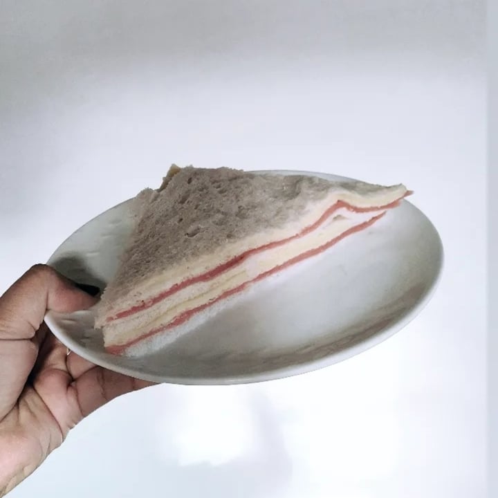 review photo of Tacita de arroz sanguche de miga shared by @unaherbivora on 17 Aug 2021 - review