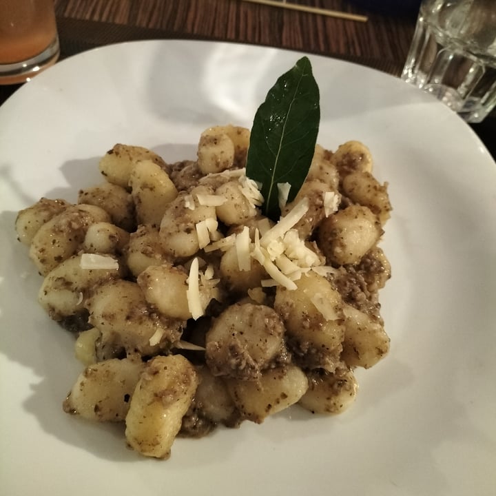 photo of Veganda Gnocchi Con Funghi shared by @psychovegan on  30 Jul 2022 - review