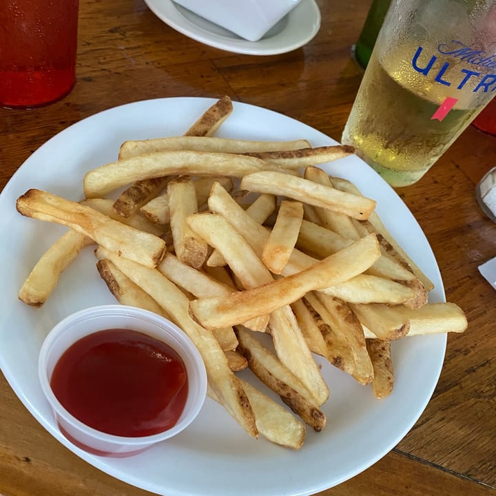 photo of The Commander's Shellfish Camp French Fries shared by @curvycarbivore on  24 Jun 2022 - review