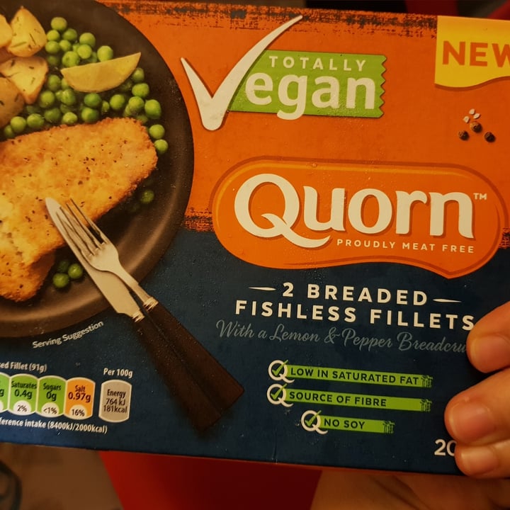 photo of Quorn 2 Battered Fish Free Fillets shared by @vegancybele on  11 Oct 2020 - review