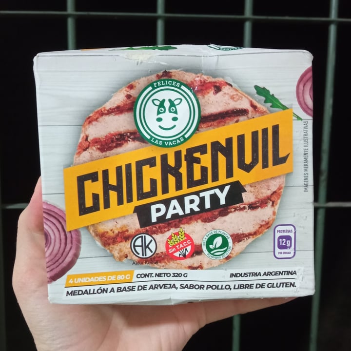 review photo of Felices Las Vacas Chickenvil Party shared by @nazamartinez on 06 Sep 2022 - review