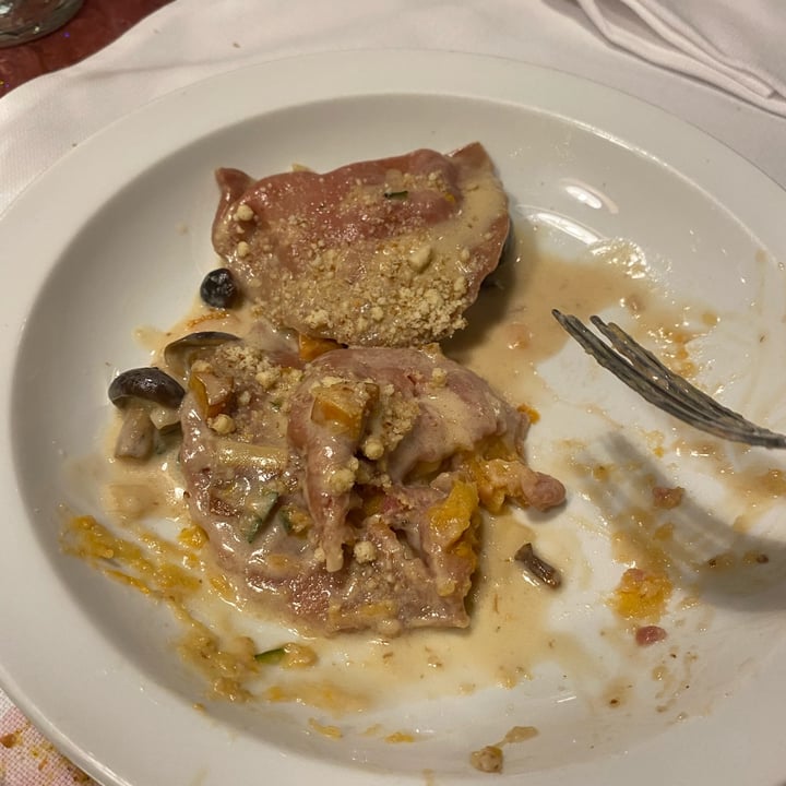 photo of La Colubrina Ravioli Con Sugherò Di Cocco Al Tofu (non Ricordo Nome Esatto) shared by @kkkkkk on  15 Dec 2021 - review