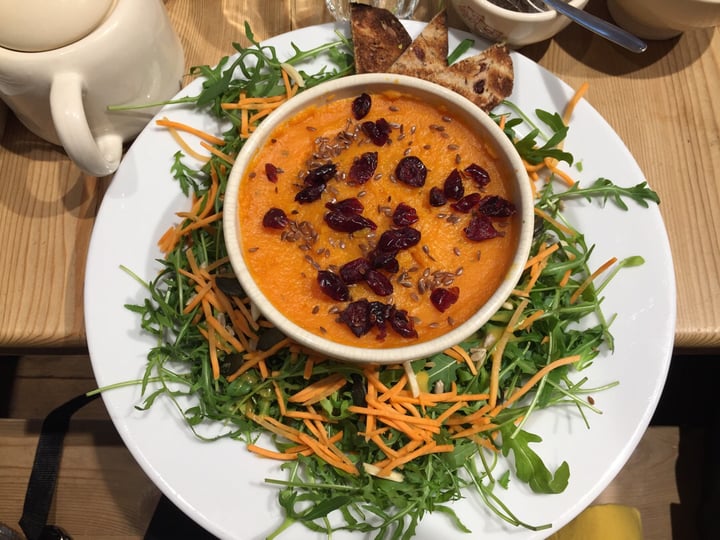 photo of Le Pain Quotidien Plainpalais Sweet Potatoes Vegan Pie shared by @aurele on  27 Jan 2020 - review