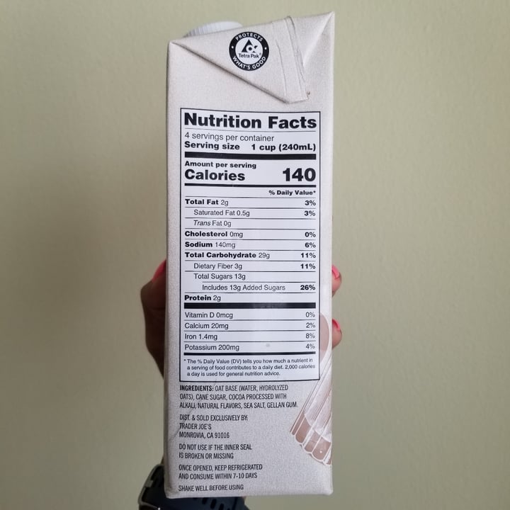 photo of Trader Joe's Non-Dairy Chocolate Oat Beverage shared by @tracyrocks on  24 May 2021 - review
