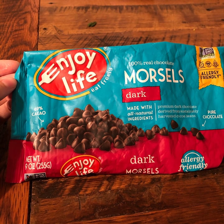 photo of Enjoy Life Dark Chocolate Morsels shared by @ilovegoats on  09 Nov 2020 - review