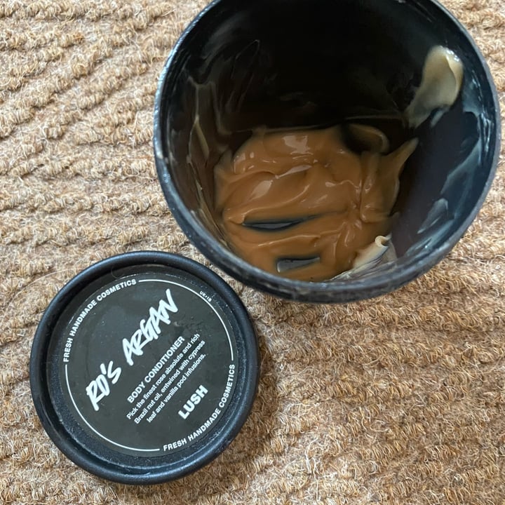 photo of LUSH Fresh Handmade Cosmetics Ro’s Argan Body Conditioner shared by @kateemma5 on  29 Oct 2021 - review