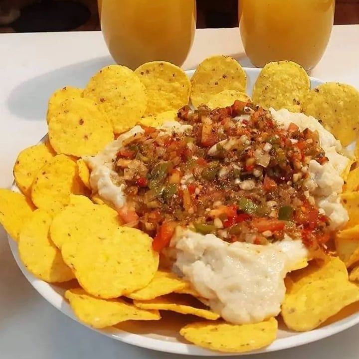 photo of Loving Hut Nachos shared by @cynzacu on  14 May 2022 - review
