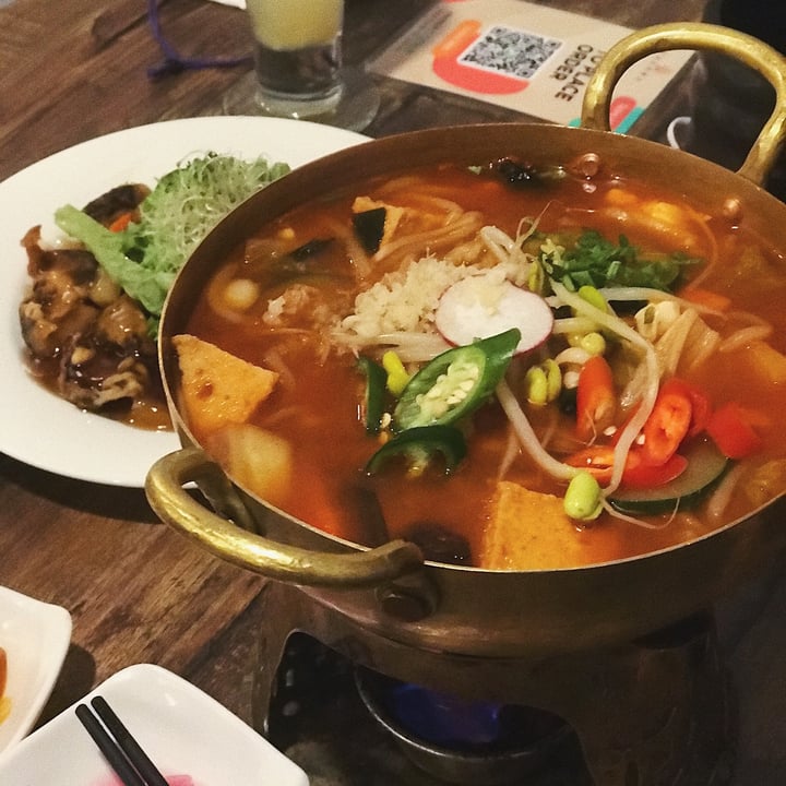 photo of Daehwa Vegetarian 짬뽕 Jjampong (Spicy Noodle Soup) shared by @mariaubergine on  07 Nov 2020 - review