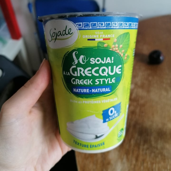 photo of Sojade So Soja! À la Grecque Nature-Greek Style Natural Soya Yogurt alternative 400g shared by @eleonorap96 on  11 Jul 2022 - review