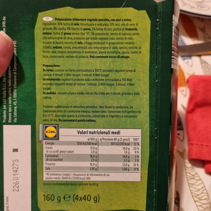 review photo of Vemondo mini burger con ceci e avena shared by @angelicamarchetti on 30 Sep 2022 - review