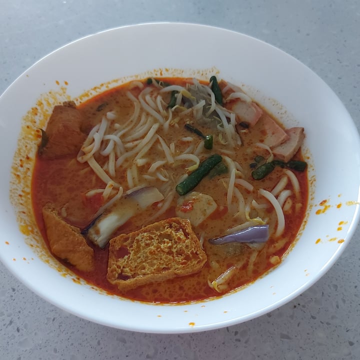 photo of Nature's Recipe Cafe Curry Laksa shared by @lucyvictoria92 on  23 Nov 2022 - review
