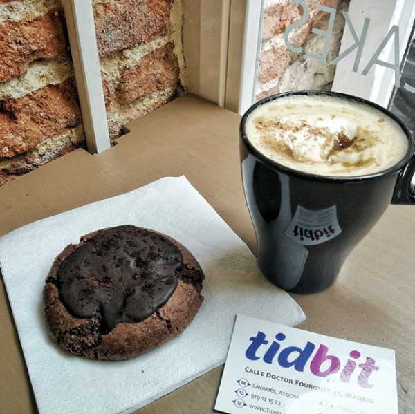 review photo of Tidbit Chocolate cookie shared by @rutasveganas on 11 Mar 2020 - review