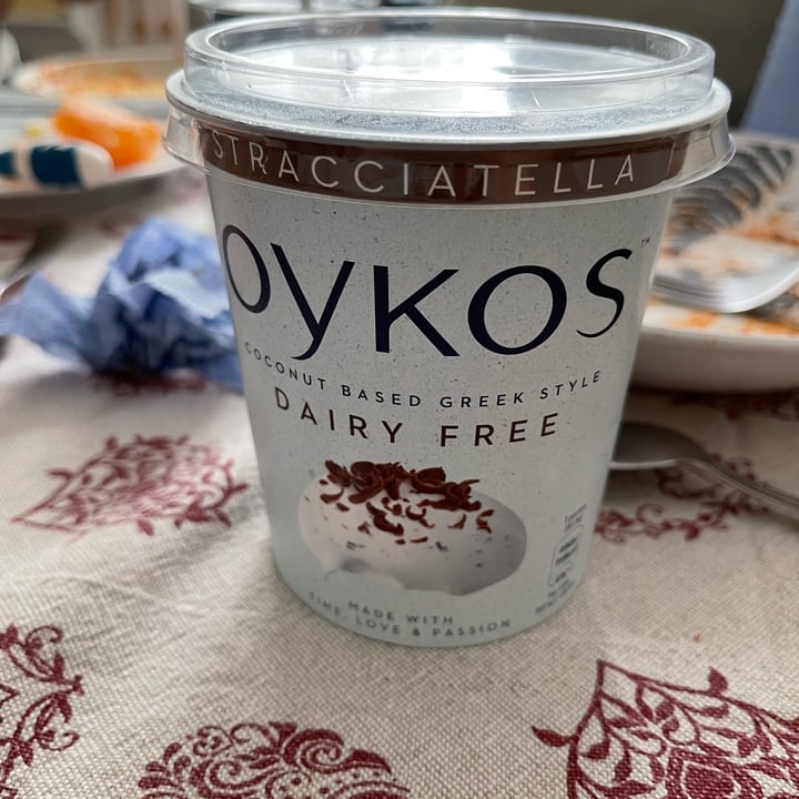 photo of Oykos Coconut based greek style shared by @valeriabr on  17 Oct 2021 - review