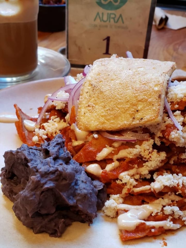 photo of Aura Vegana Chilaquiles shared by @blankapola on  20 Jan 2020 - review
