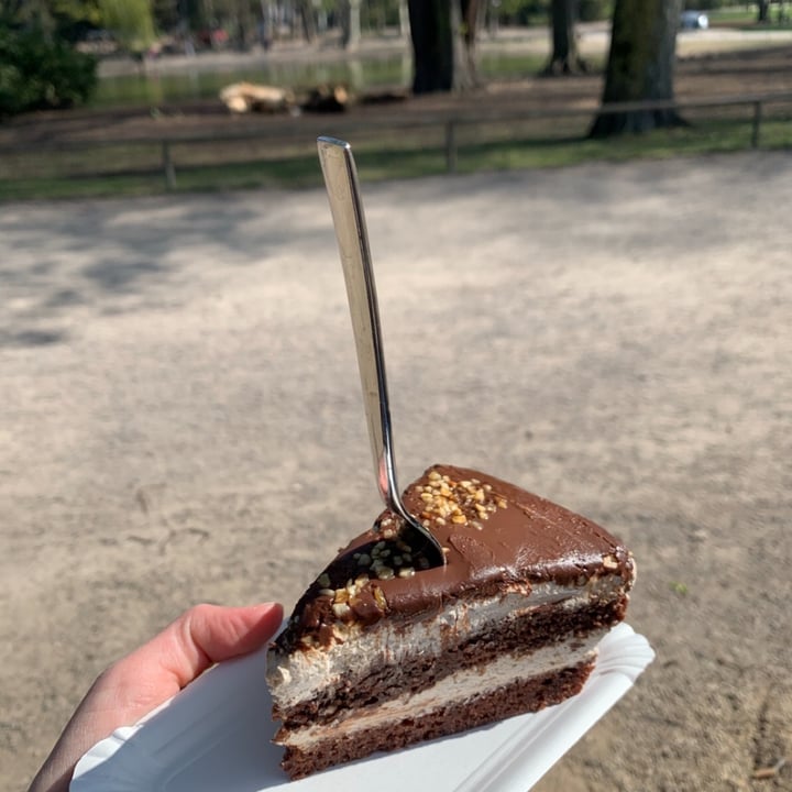 photo of Café Rotkehlchen Nutella Torte shared by @renikaahas on  13 Mar 2022 - review