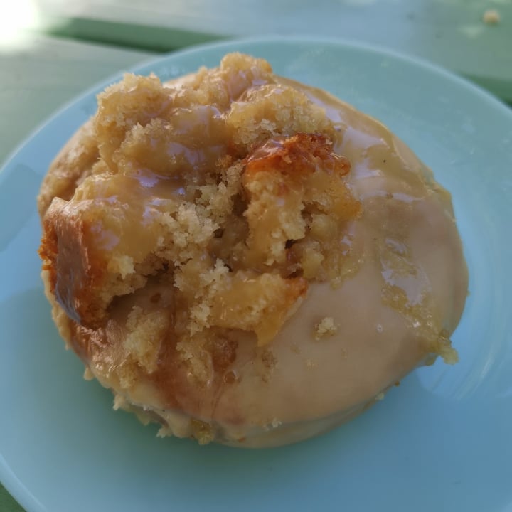review photo of Grumpy & Runt | Little Deli & Donuts Coffee Glaze With Vanilla Cake And Caramel Donut shared by @ninaesterhuysen on 12 Jan 2021 - review