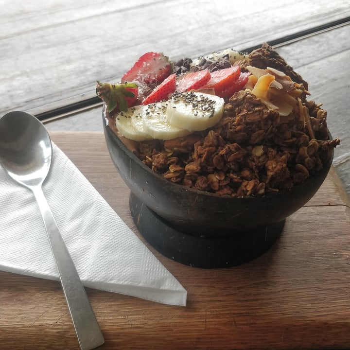 photo of Nourish'd Café & Juicery Naughty Nutter Smoothie Bowl shared by @adelesalle on  15 Feb 2021 - review