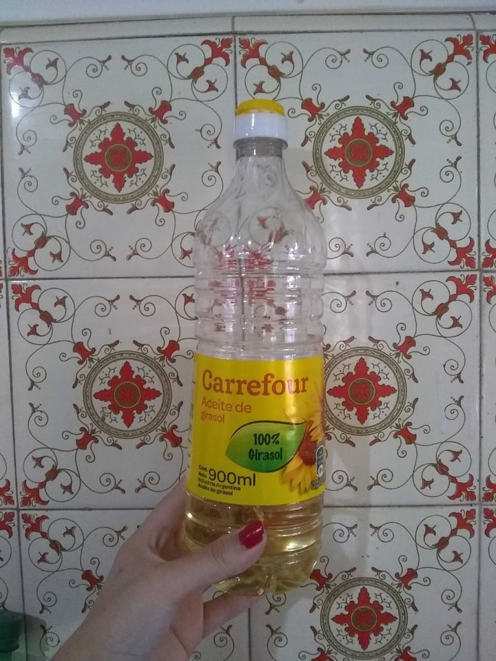 photo of Carrefour Aceite de Girasol shared by @sofia16 on  12 Apr 2020 - review