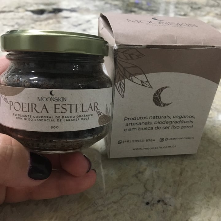 photo of Moonskin cosmeticos veganos shared by @lunachiarello on  04 May 2022 - review