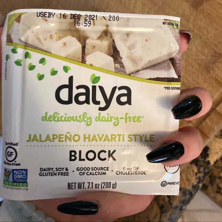 photo of Daiya Jalapeño Havarti Style Farmhouse Block shared by @ocean444 on  15 Mar 2021 - review