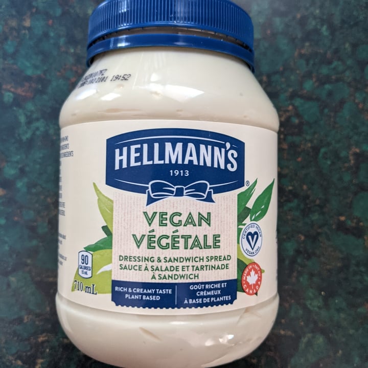 photo of Hellmann’s Hellman’s Vegan Mayonnaise shared by @chelseabuns on  23 Jun 2021 - review