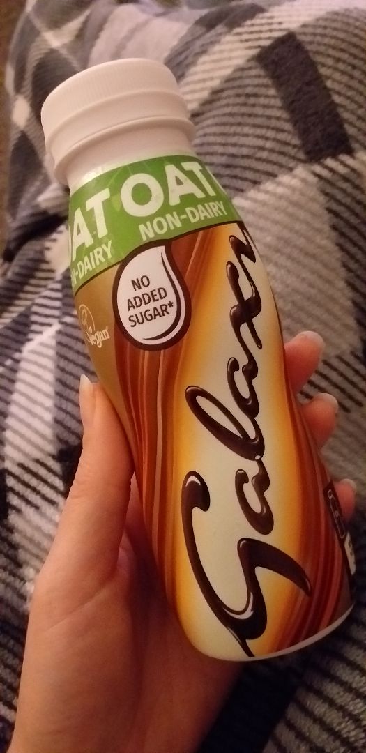 photo of Galaxy Galaxy Oat Milk Drink shared by @stacey182 on  04 Dec 2019 - review