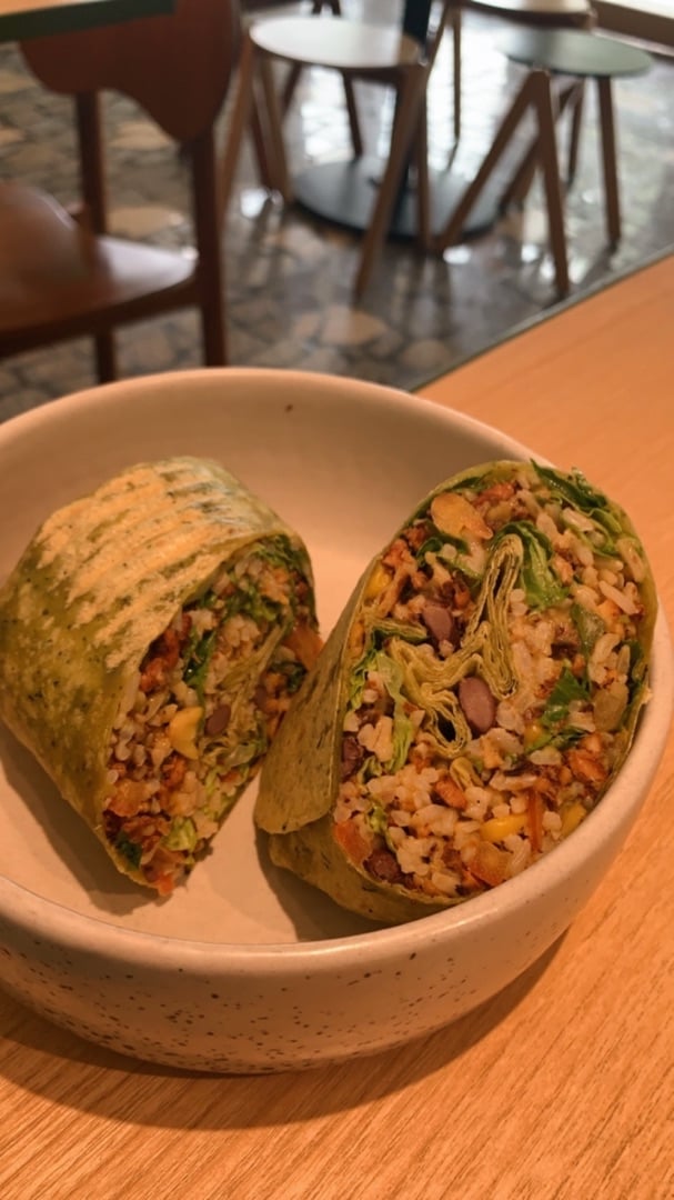 photo of The Roots Salad Bar Burrito Wrap shared by @rzfanya on  09 Mar 2020 - review