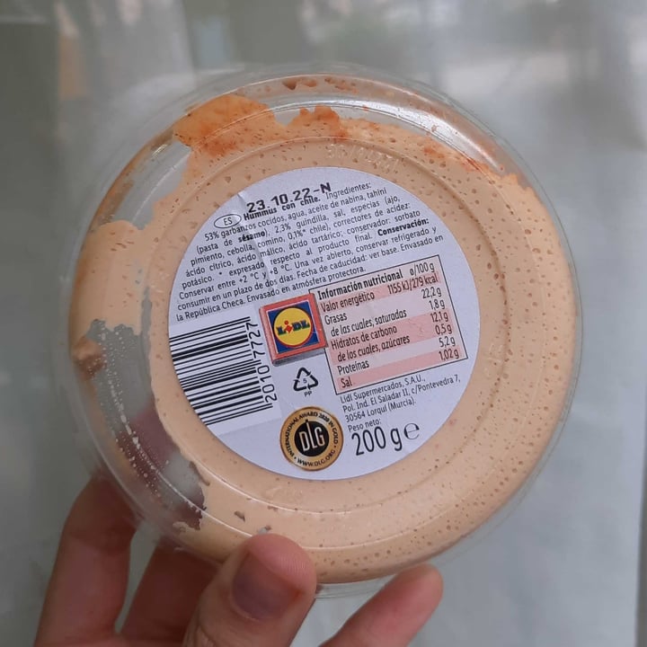 review photo of Chef Select Hummus Chili shared by @noemissioni on 19 Oct 2022 - review
