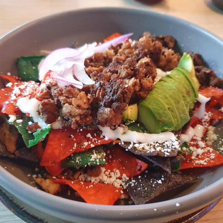 photo of Buena Vida - Plant Based Bar Chilaquiles con soya shared by @mireyusthebear on  09 Jan 2022 - review