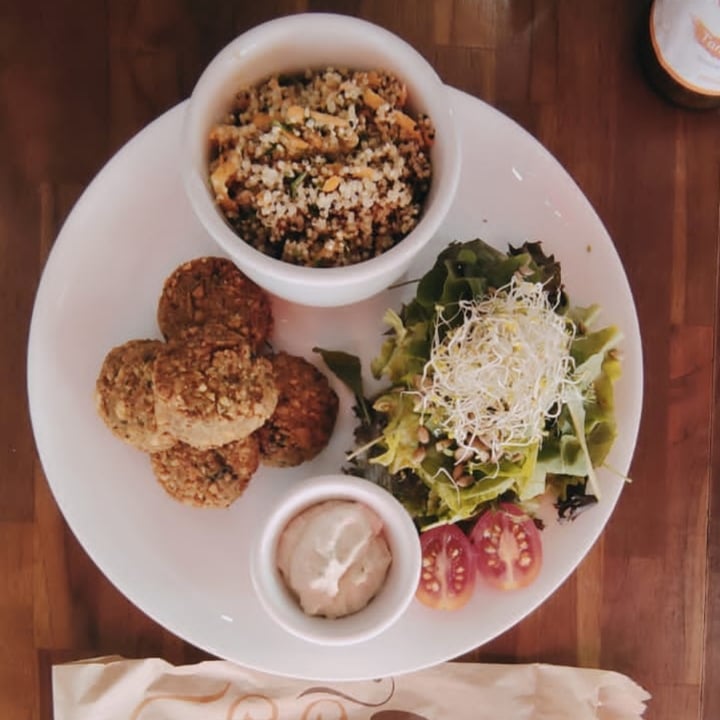 review photo of GrĂŁo culinĂĄria vegetariana natural Combo dish shared by @naturalbrazil on 23 Dec 2021 - review