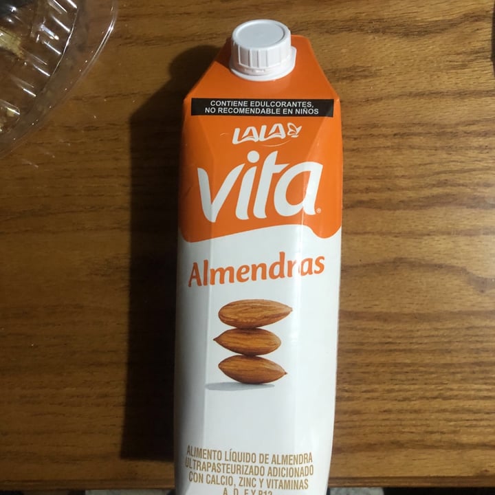 photo of Vita LALA Lala Vita Leche De Alemendras shared by @kenialeond on  28 Feb 2021 - review