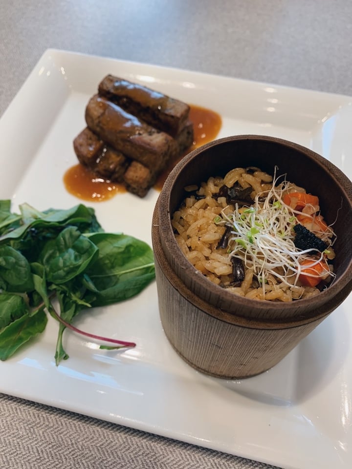 photo of Elemen @ HarbourFront Blue flower tofu with black truffle wild rice shared by @grumpie on  25 Mar 2020 - review