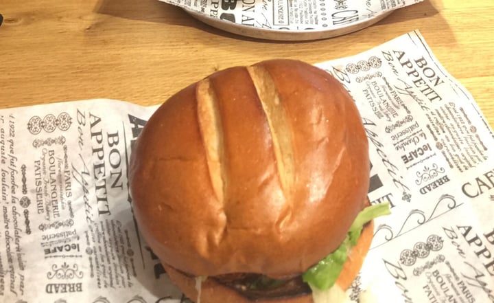 photo of Goodness Schnitzel  burger shared by @yasminbee on  04 Sep 2019 - review