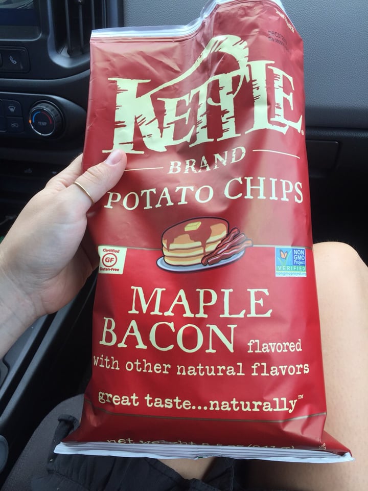 photo of Kettle Maple Bacon Potato Chips shared by @awinter141 on  05 Jul 2019 - review