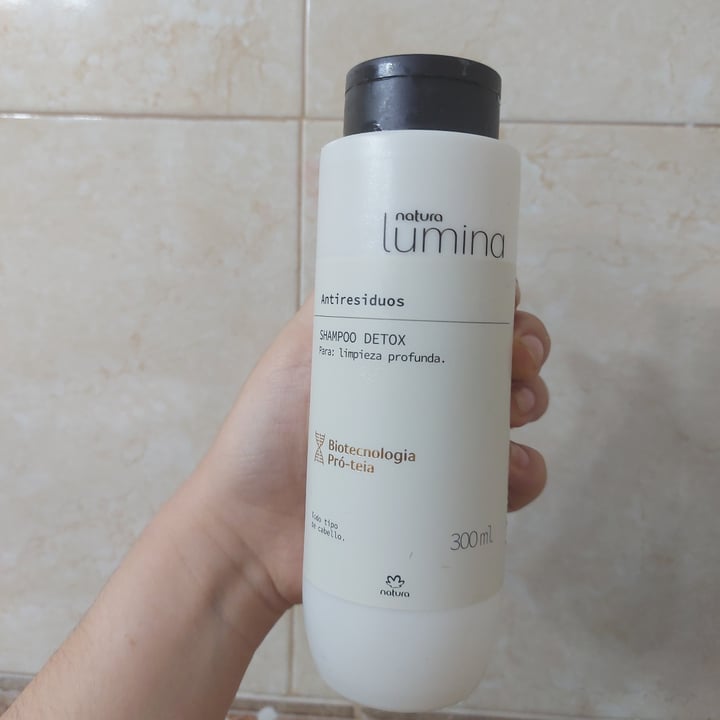 review photo of Natura Shampoo Detox Limpieza Profunda LUMINA shared by @larapallotta on 04 Nov 2021 - review
