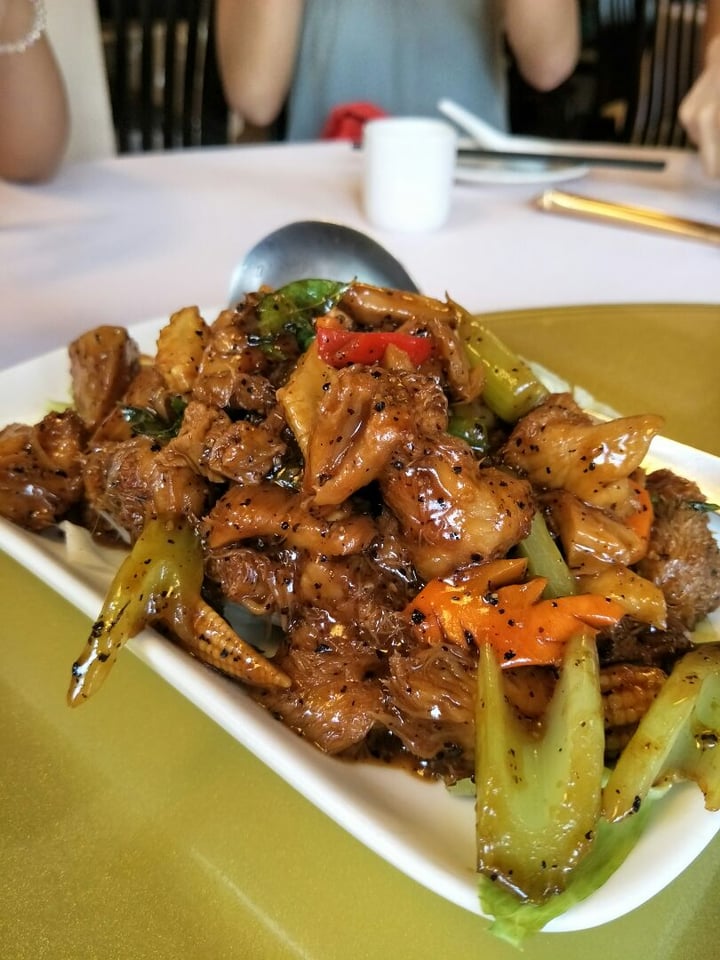 photo of Eight Treasures Black Pepper Monkeyhead Mushroom shared by @lou on  05 Jul 2019 - review