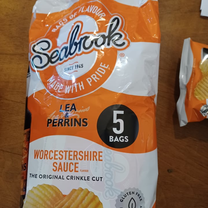 photo of Seabrook Lea & Perrins Worcester Sauce Crisps shared by @tinkx on  04 Mar 2022 - review