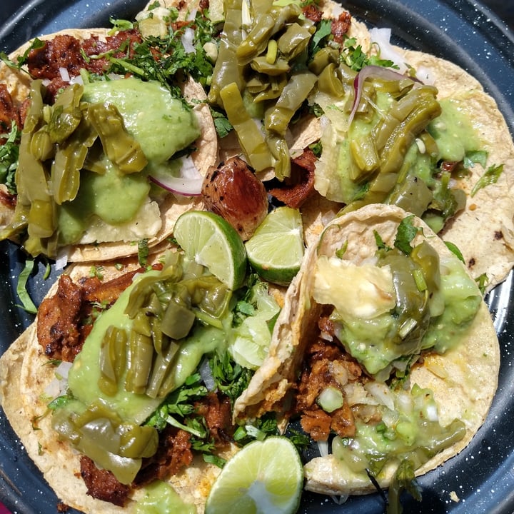 review photo of Por Siempre Vegana Taquería Tacos Al Pastor shared by @marcelaram1 on 25 Sep 2021 - review
