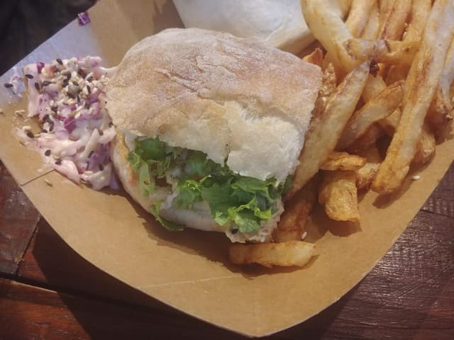 Foto del piatto “Vegan 'Chicken' Mayo Ciabatta”
