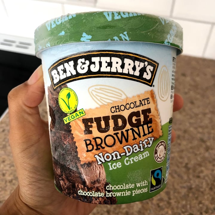 photo of Ben & Jerry's Chocolate Fudge Brownie Non-Dairy Ice Cream shared by @southernveganupnorth on  11 Sep 2020 - review