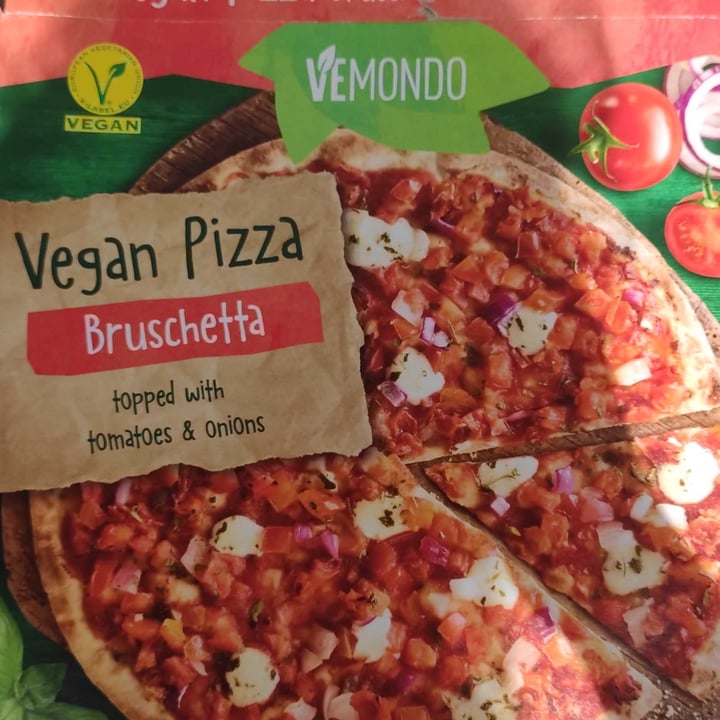 review photo of Vemondo Pizza Bruschetta Con Pomodoro E Cipolla shared by @bibole on 21 Jun 2022 - review