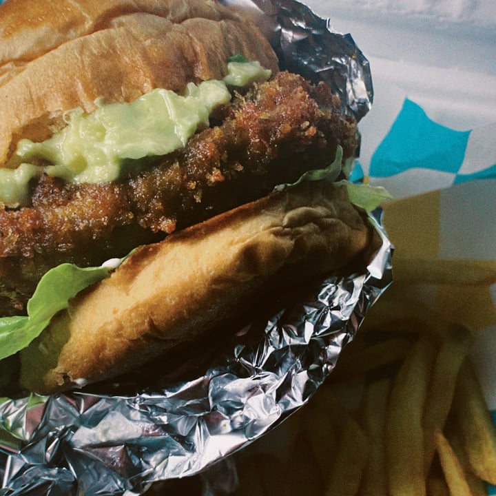 review photo of La Recontra Crispy Palta shared by @mennnacat on 09 Jul 2022 - review